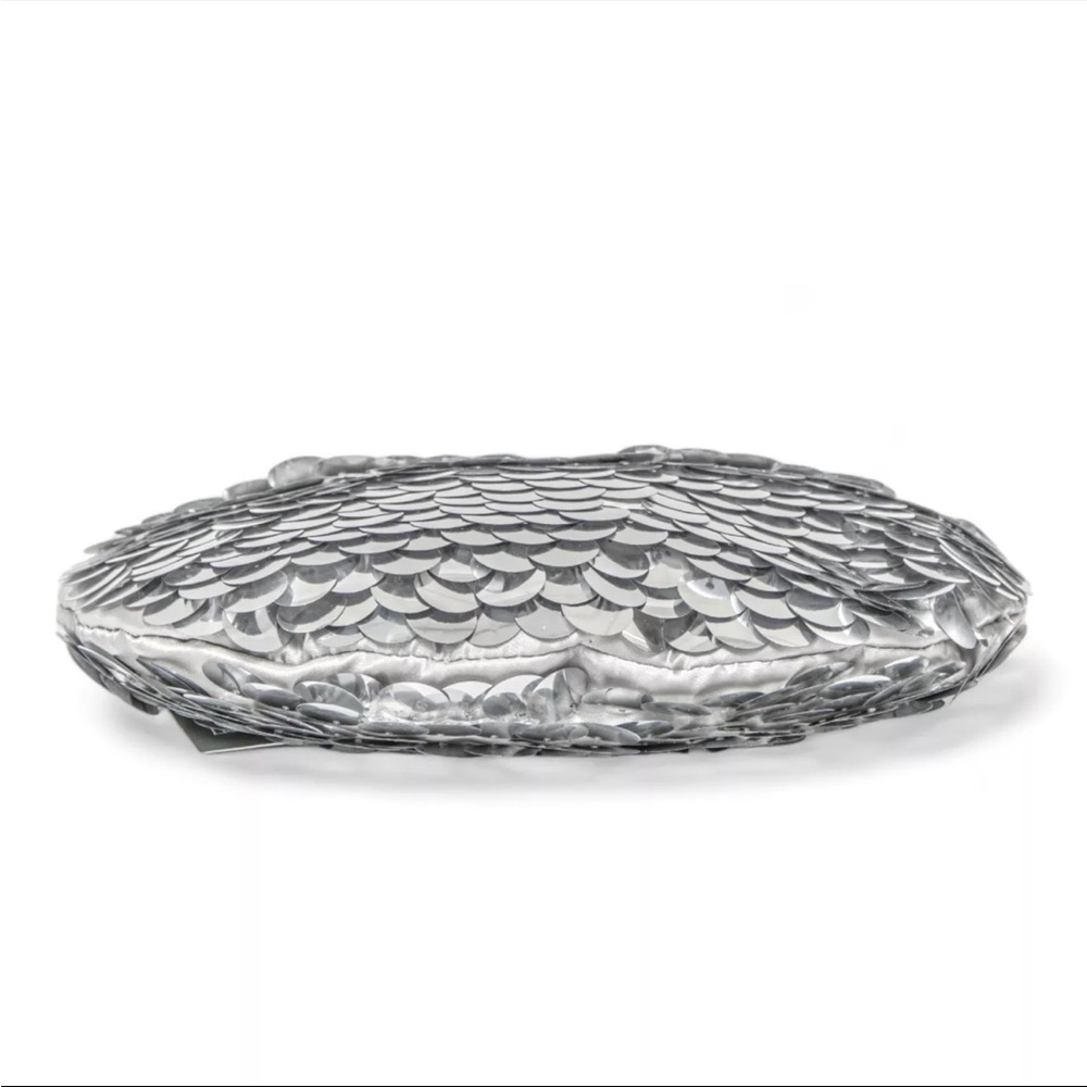 Silver Chain Shoulder Bag - Picture 4 of 6
